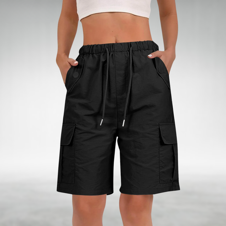 Alma | Cargo Shorts with a Relaxed Fit