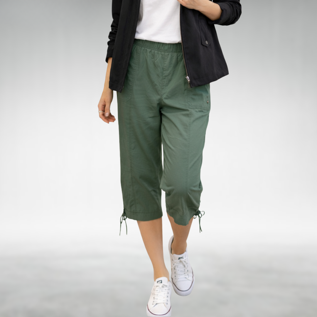 Amalia | Relaxed Fit Capri Trousers