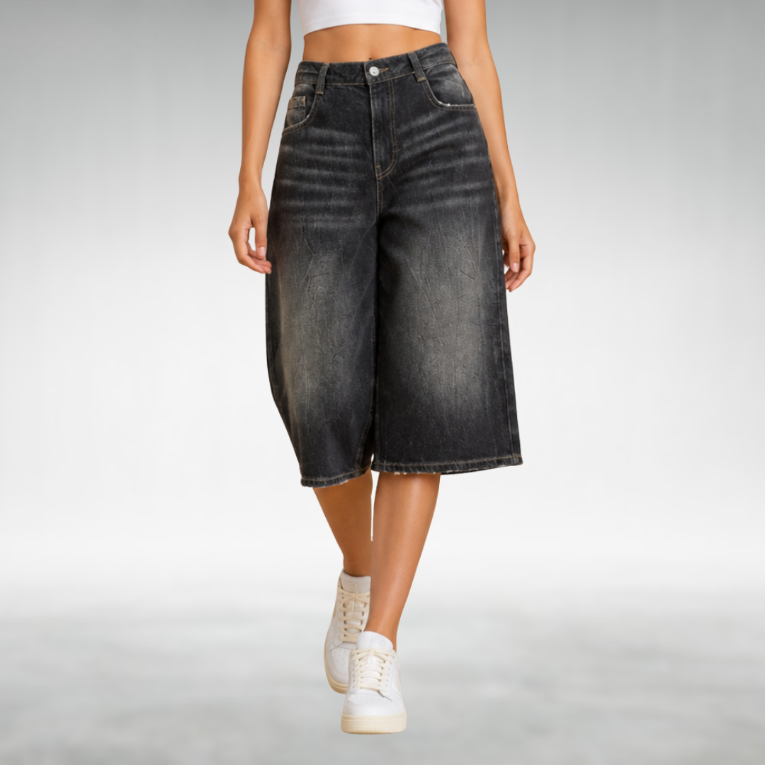 Adelina | Everyday Shorts with a Relaxed Fit