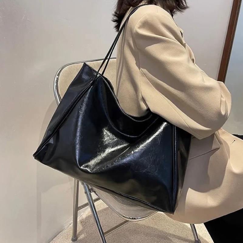 Gelsomina | Glossy Leather Handbag