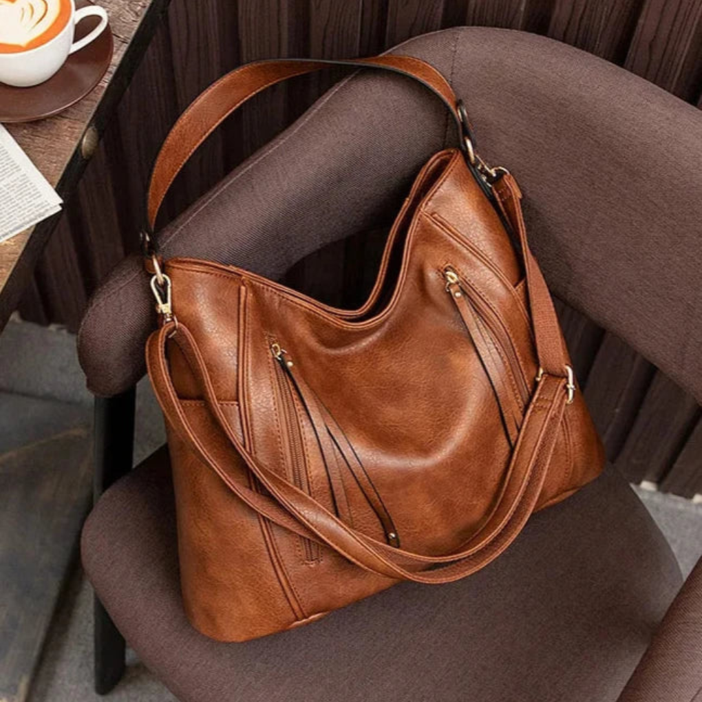 Adriana | Fringed Leather Handbag