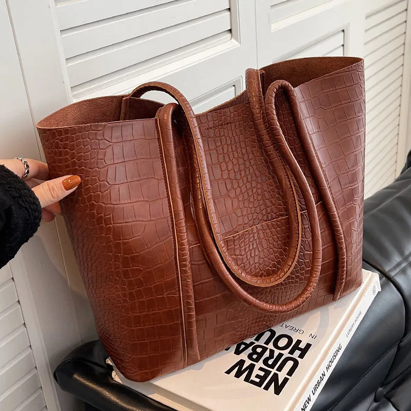 Beatrice | Refined Leather Shoulder Bag