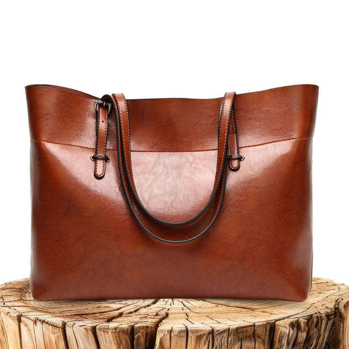 Giuliana | Essential Elegant Handbag