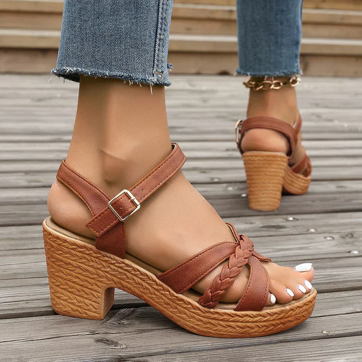 Carolina Classic Mid-Heel Sandals