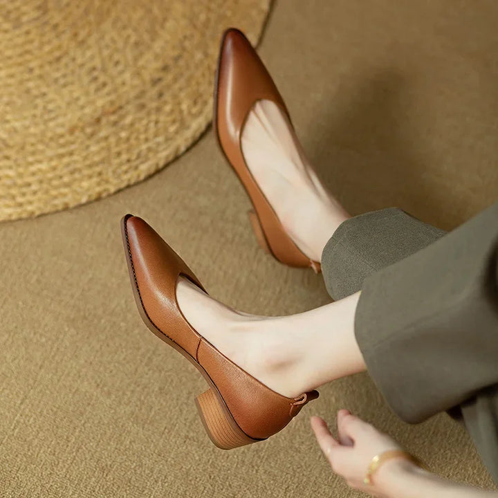 Lucia | Classic Pumps