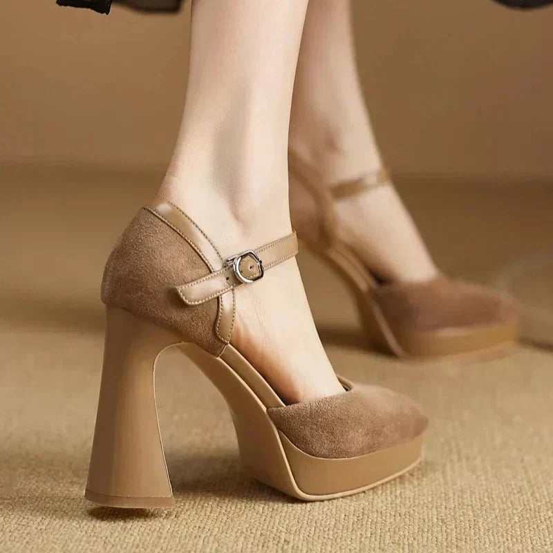 Emilia | Elegant Pumps