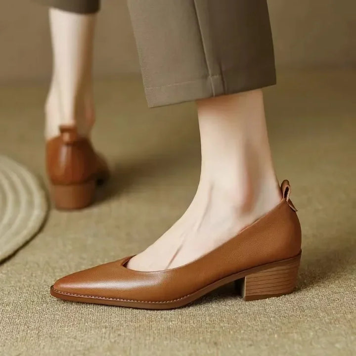 Lucia | Classic Pumps