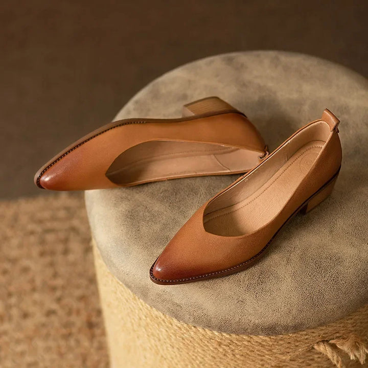 Lucia | Classic Pumps