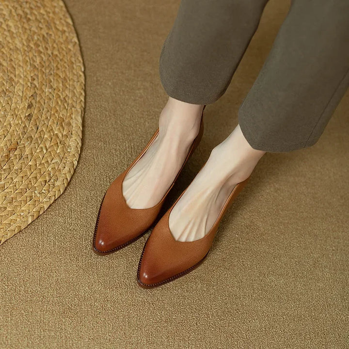 Lucia | Classic Pumps
