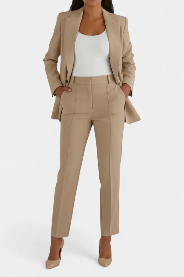 Ilenia Soft Fabric Two-Piece Fitted Set