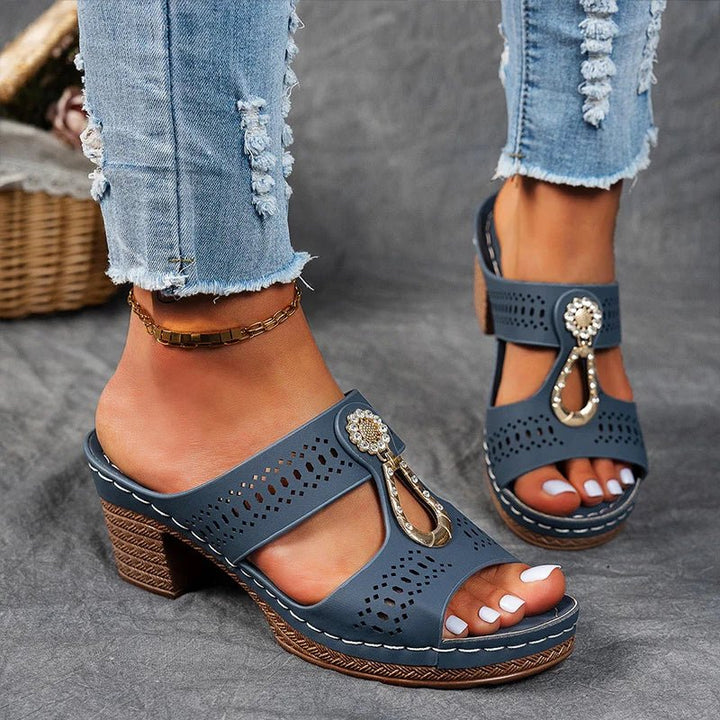 Carla | CHIC AND COMFORTABLE ORTHOPEDIC SANDALS