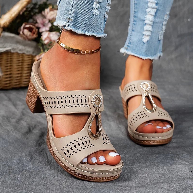 Carla | CHIC AND COMFORTABLE ORTHOPEDIC SANDALS
